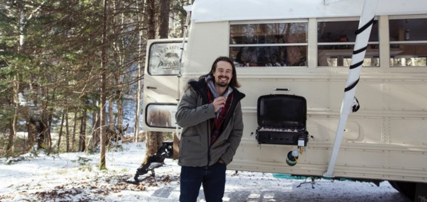 Manteaux pour activités hivernales pour hommes. Isolant synthétique.